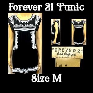 Size M- Forever 21 Black/ White Tunic